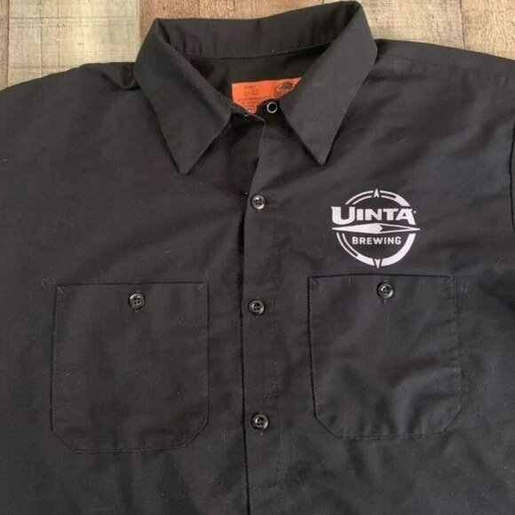 Uintah Brewing Piper Down Pub Black Short Sleeve Button Up Shirt Men’s Large - Picture 2 of 8